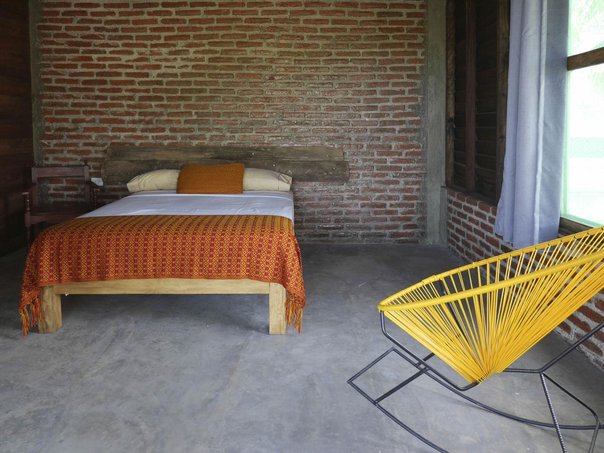 Cabanas Playa Linda 3901 호텔 타파출라 외부 사진